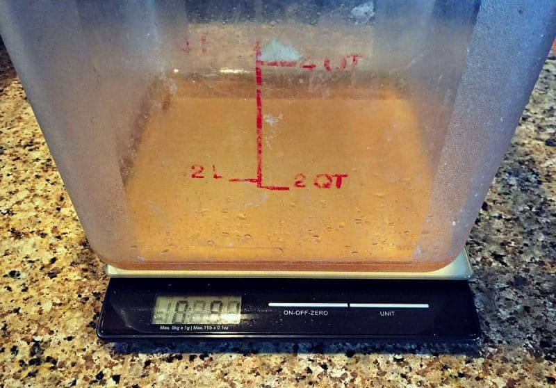 measure liquid for soap