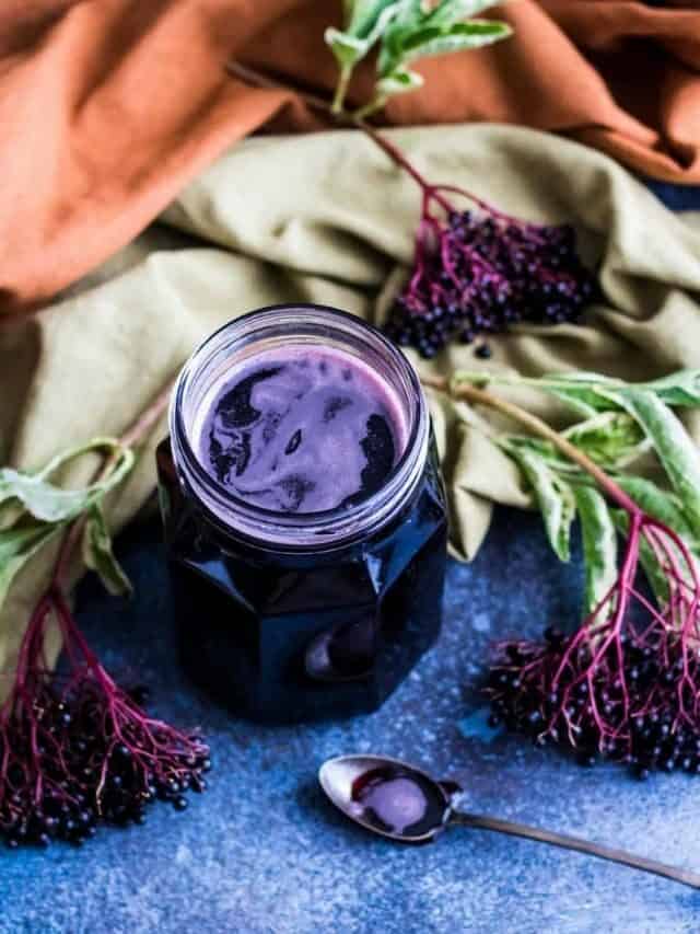 How to Make Elderberry Syrup