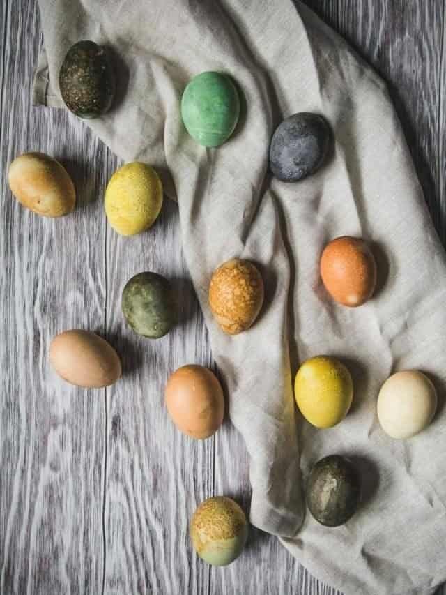 Naturally Dyed Eggs with Herbal Tea