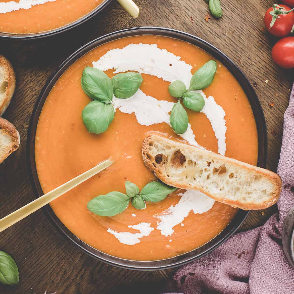 How to Make Tomato Soup with Fresh Tomatoes